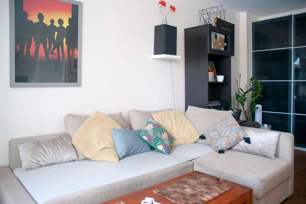 Nice 34m With Balcony In The Heart Of Paris 20 Rue Clovis Hugues, 75019 Paris