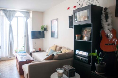 Nice 34m With Balcony In The Heart Of Paris