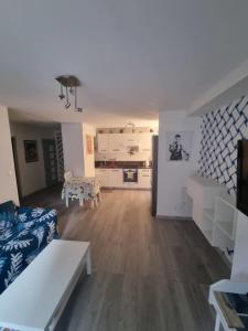 Nice 43m with garden near the Old Port
