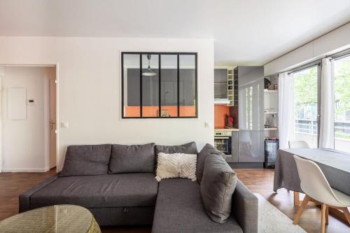 Nice 50m located near Paris