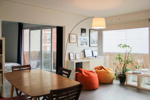 Nice 51m with balcony in the heart of Paris