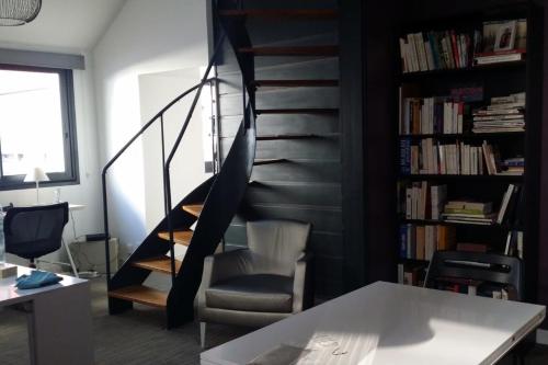 Nice 54m With Terrace In The Heart Of Nantes