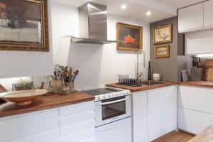 Nice 70m with garden near the Palais Gallien