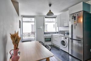 Appartement Nice accommodation for 2 people 36 Rue Poulet 75018 Paris Île-de-France