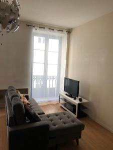 Appartement Nice And Apt Near The Theater Of Béziers 13 Rue de la Coquille 34500 Béziers Languedoc-Roussillon