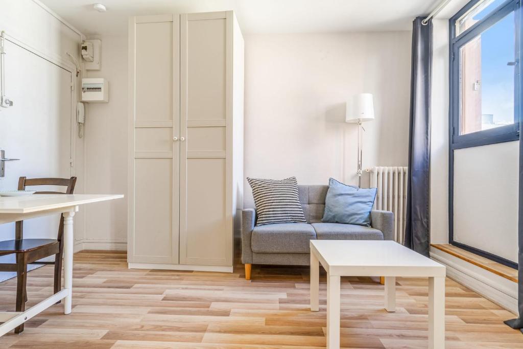 Appartement Nice and bright studio close to Paris - Pantin - Welkeys 15 Rue des Grilles 93500 Pantin