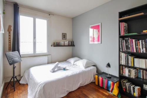Nice and calm flat in Nation at the heart of Paris - Welkeys