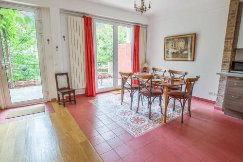 Nice and calm flat with terrace close to Buttes-Chaumont in Paris - Welkeys