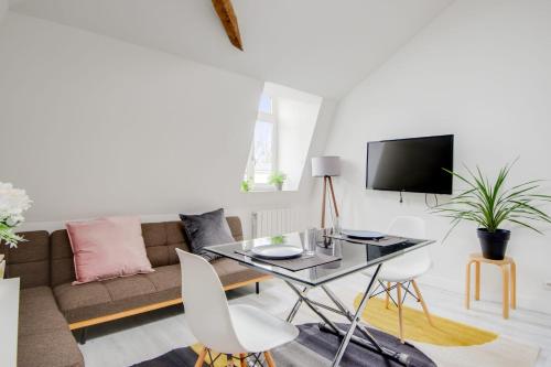 Nice and comfortable flat in Lille-Europe nearby the Old City - Welkeys