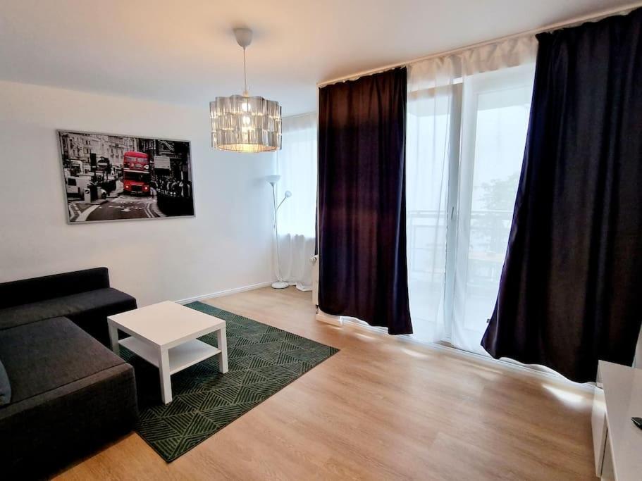 Nice apartament in the heart of Berlin 2111 21 Große Hamburger Straße, 10115 Berlin