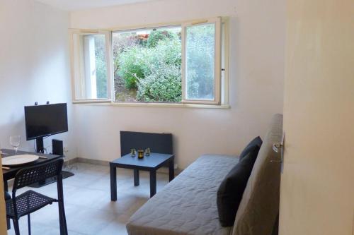 Nice Apartment For 4 Near The Sea