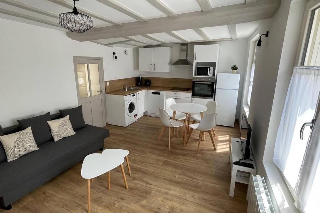 Nice apartment for 4 people - Paris 11