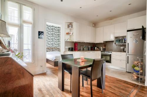 Nice apartment for 4 people - Paris 11