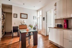 Nice apartment for 4 people - Paris 11