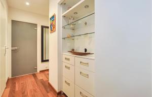 Nice apartment in Cannes with 1 Bedrooms, WiFi and Swimming pool