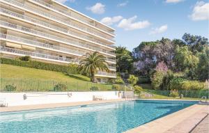 Nice apartment in Cannes with 1 Bedrooms, WiFi and Swimming pool