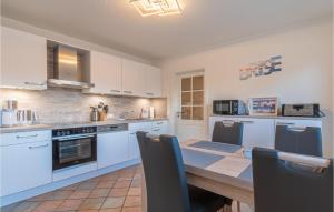Nice apartment in Emmelsbüll-Horsbüll with WiFi and 1 Bedrooms