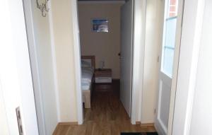 Nice apartment in Insel Poel-Gollwitz with 1 Bedrooms