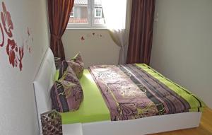 Nice apartment in Insel Poel-Gollwitz with 2 Bedrooms