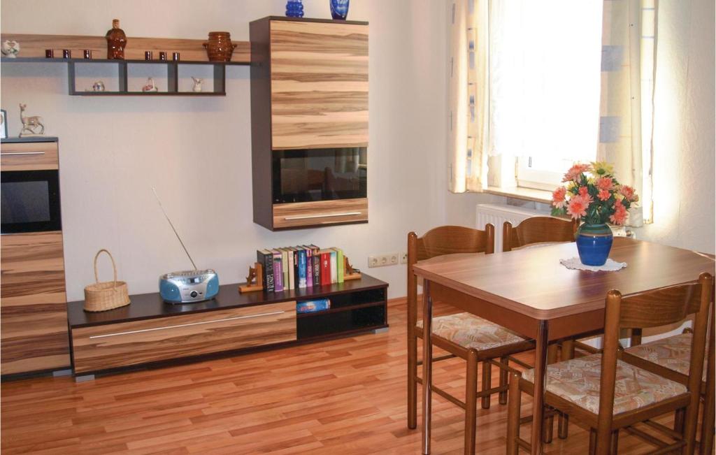 Nice apartment in Katschow with 2 Bedrooms and WiFi , 17429 Katschow