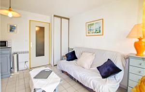 Nice apartment in La Grande Motte with 2 Bedrooms and Outdoor swimming pool