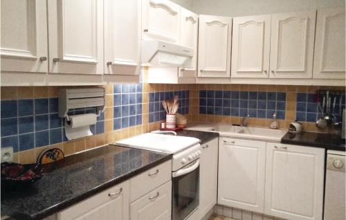 Nice apartment in La Tranche sur Mer with 2 Bedrooms