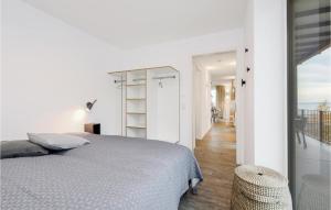 Nice apartment in Lembruch-Dmmer See with 2 Bedrooms, WiFi and Indoor swimming pool