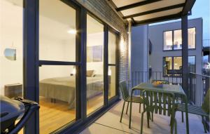 Nice apartment in Lembruch-Dmmer See with WiFi and Indoor swimming pool