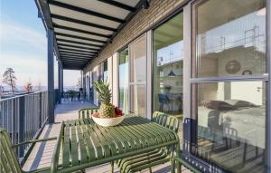Nice apartment in Lembruch-Dmmer See with WiFi and Indoor swimming pool