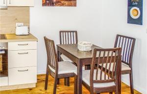 Nice apartment in Malchow with WiFi