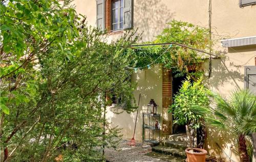 Nice apartment in Marssac with WiFi and 1 Bedrooms