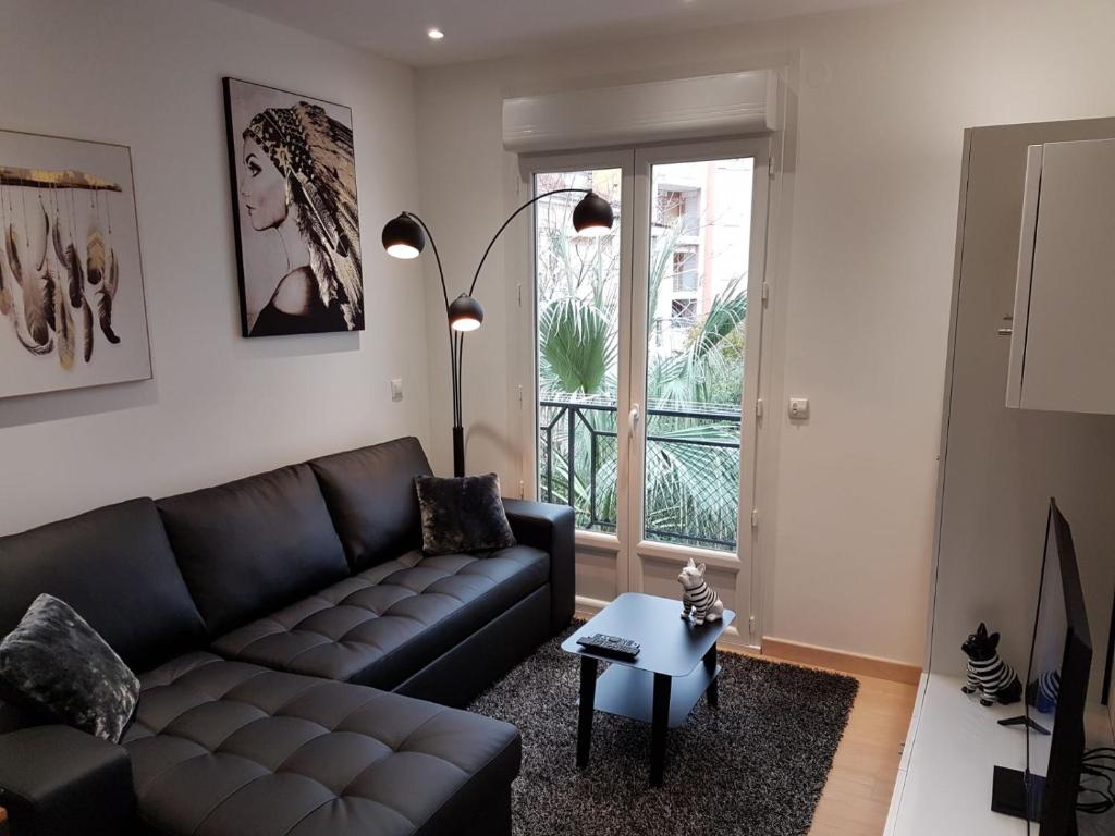 Nice Apartment in Menton French Riviera 26 Avenue Cochrane, 06500 Menton