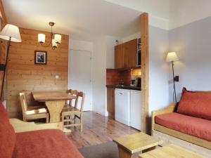 Nice Apartment in Meribel Mottaret with balcony