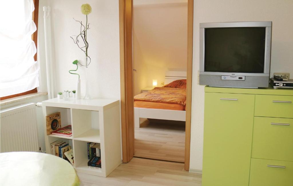 Appartement Nice apartment in Nahetal-Waldau with 1 Bedrooms and WiFi  98553 Hinternah