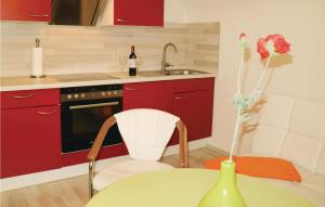 Nice apartment in Nahetal-Waldau with 1 Bedrooms and WiFi