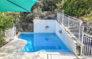 Nice apartment in Nyons with Outdoor swimming pool and 1 Bedrooms