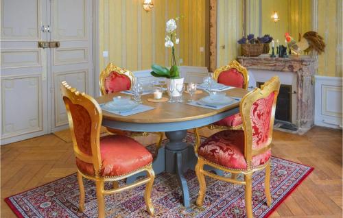 Nice apartment in Ocquerre with 1 Bedrooms, WiFi and Outdoor swimming pool