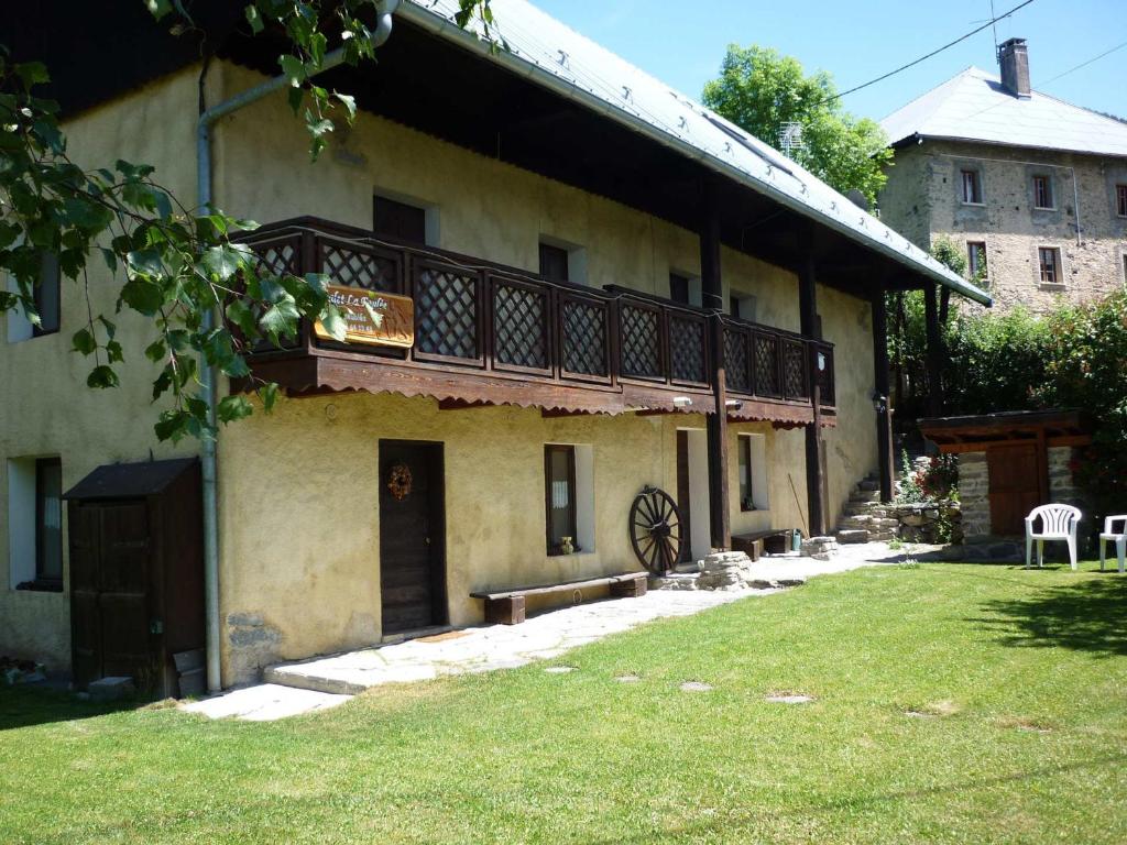 Nice apartment in Praz sur Arly with 2 Bedrooms and WiFi 74120 Praz-sur-Arly