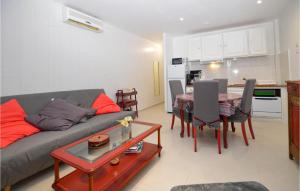 Nice apartment in Propriano with 1 Bedrooms