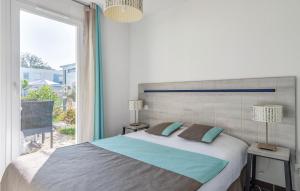 Nice apartment in Saint Palais Sur Mer with 2 Bedrooms, WiFi and Outdoor swimming pool