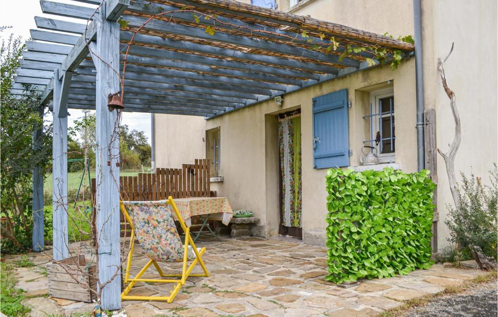 Appartement Nice apartment in Salies-de-Barn with 1 Bedrooms and WiFi  64270 Salies-de-Béarn