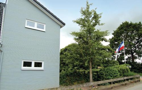 Nice apartment in Windeby OT Friedland with 2 Bedrooms and WiFi