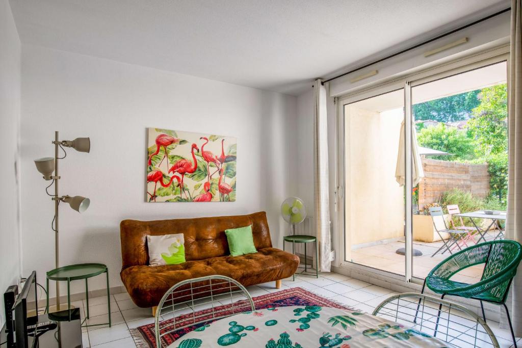 Nice apartment with a beautiful terrasse in the heart of Avignon - Welkeys 3 Rue Velouterie, 84000 Avignon