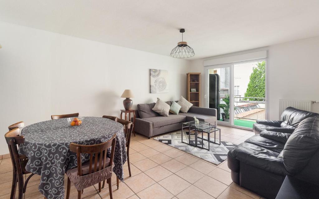 Appartement Nice Apartment with balcony Casa Lyon 10 Rue Jean-Claude Vivant 69100 Villeurbanne