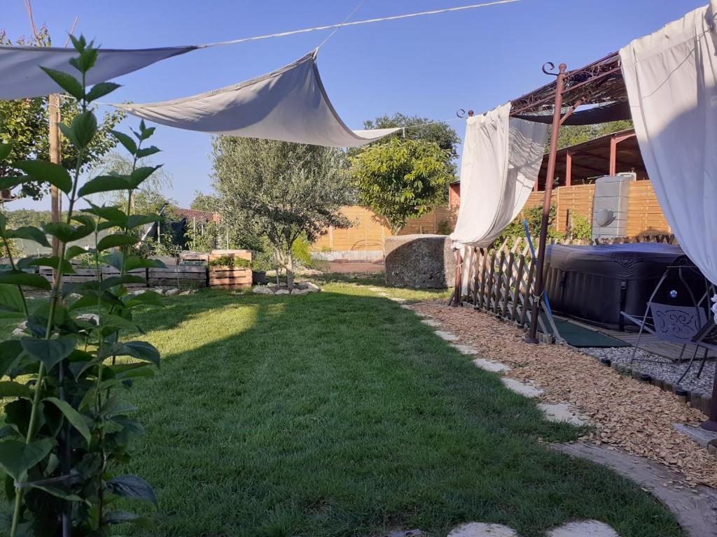 Nice Apartment with balcony Casa Lyon 69100 Villeurbanne
