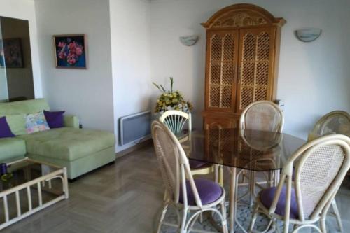 Nice apartment with SEA view and swimming POOL