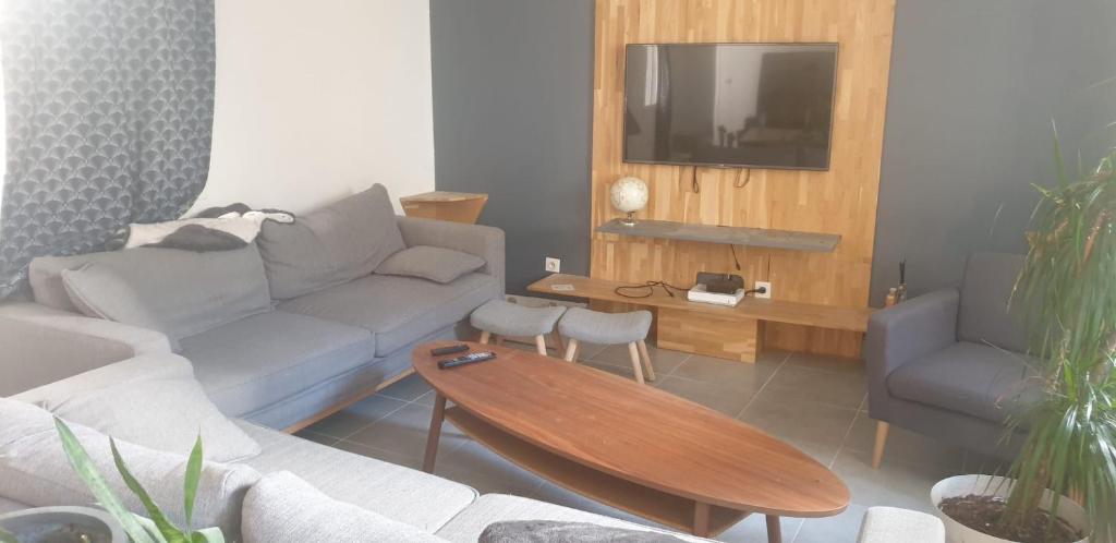 NICE apartment with TERRACE in AVIGNON 8 Rue Cassan, 84000 Avignon