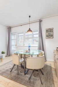 Nice Apartment with Veranda in Gaia - 3D