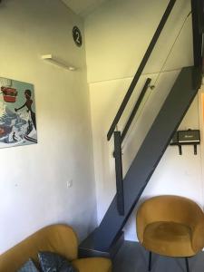 Nice appartment for 6 to 8 people ski in and out in Courchevel