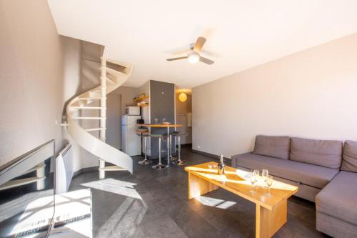 Nice Apt Near Bouillabaisse Beach